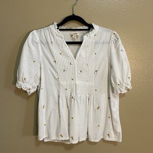 A.N.A. White Floral Pleated Top Size Small